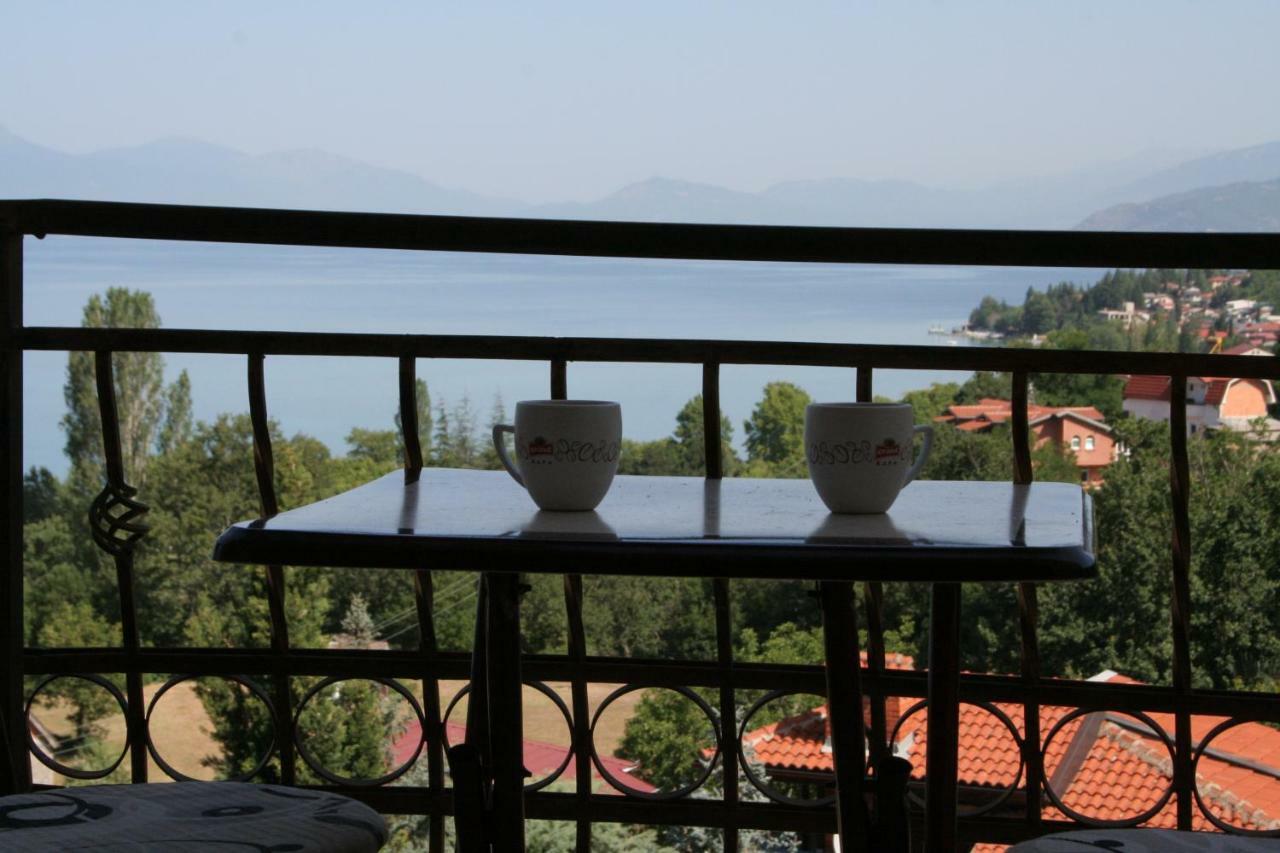 Villa Karolina 奥赫里德 外观 照片
